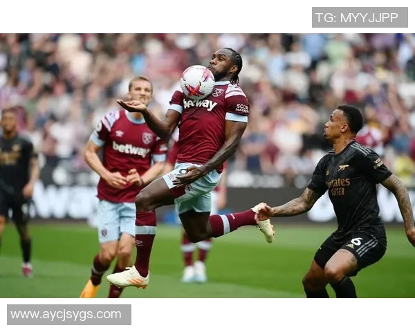 英超球星穿高帮足球鞋风潮解析及其对比赛表现的影响