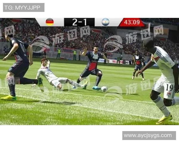 全球足球百大球星与顶级俱乐部的辉煌成就与传奇故事解析